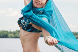Corso di danza del ventre tradizione e movimento